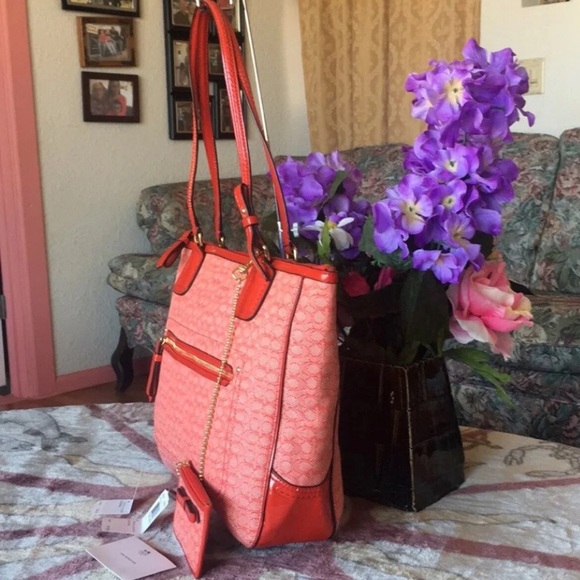 Coach set - Picture 3 of 8